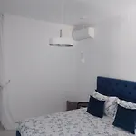 O Kipos * Ixia (Rhodes)